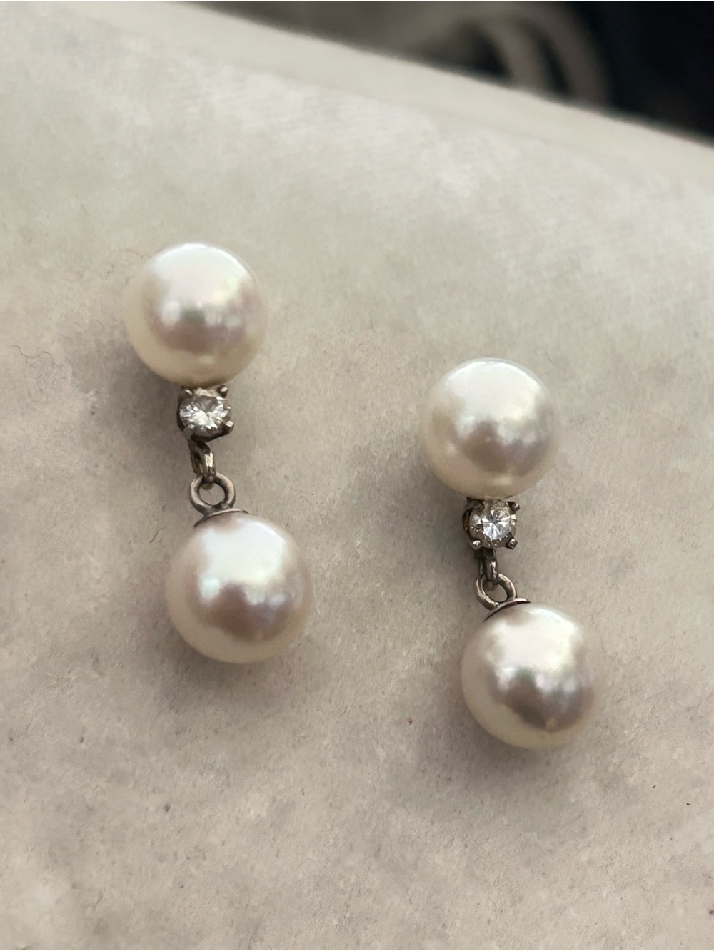14K WHITE GOLD PEARL AND DIAMOND SCREW BACK EARRINGS W/LARGE HIGH QUALITY Pearls